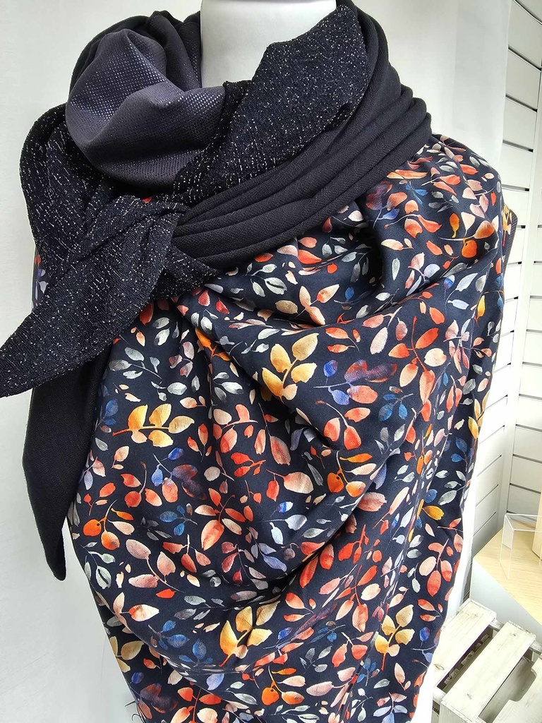 Les bobines d'Eline - Foulard triangle 05